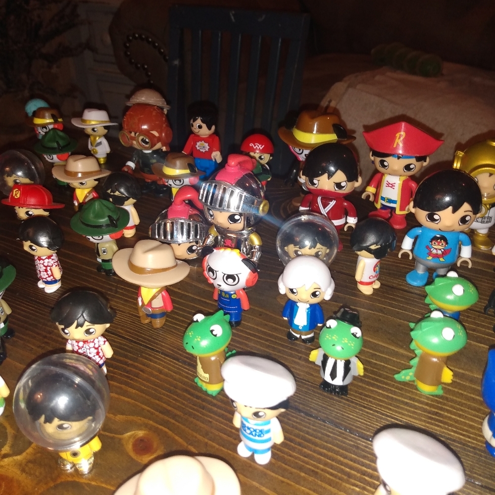 Ryan's world mystery figures!! Large selection.